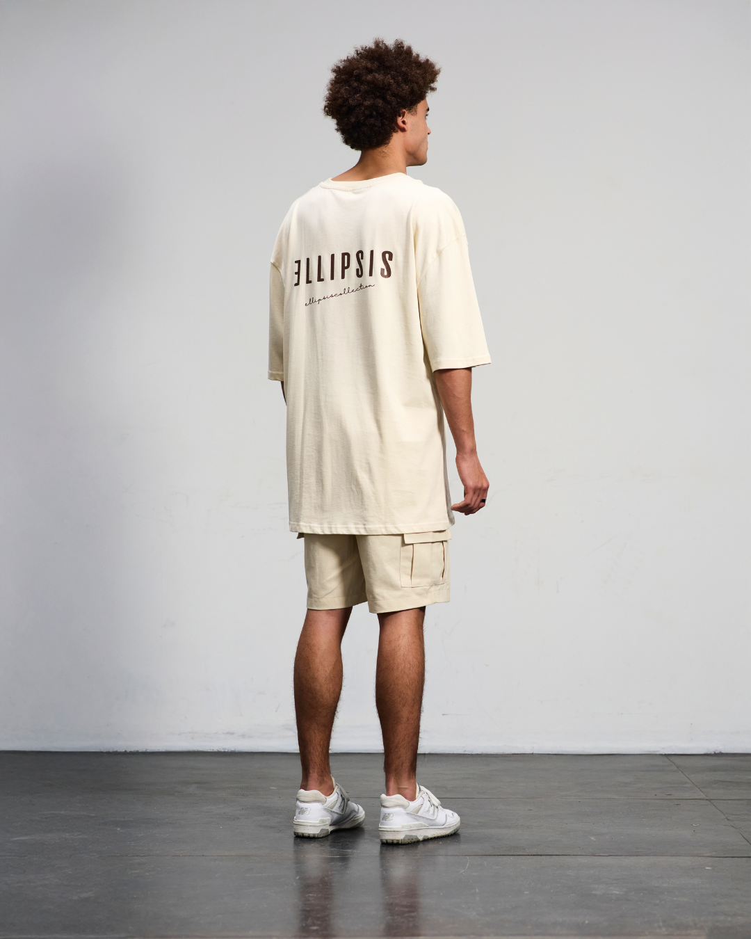CREAM CARGO SHORTS